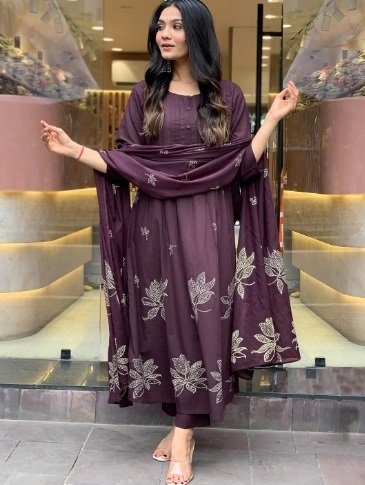 ₹955 | Floral Printed Anarkali Kurta Set with Trousers & Dupatta – Festive Style